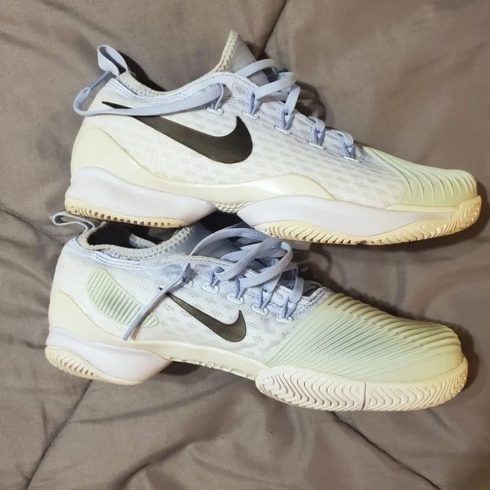 Nike Air Zoom Ultra React Women Tennis Shoes White Light Blue Peach Size 9 - Picture 3 of 8